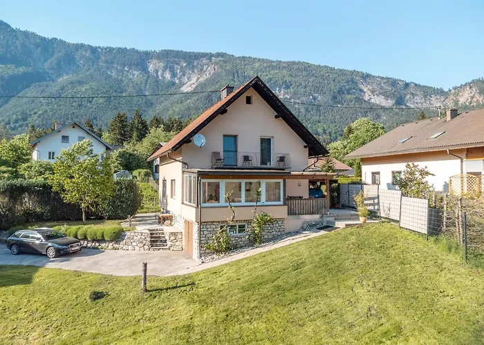 Auszeit Bis Zu 10 Personen بيت للعطل